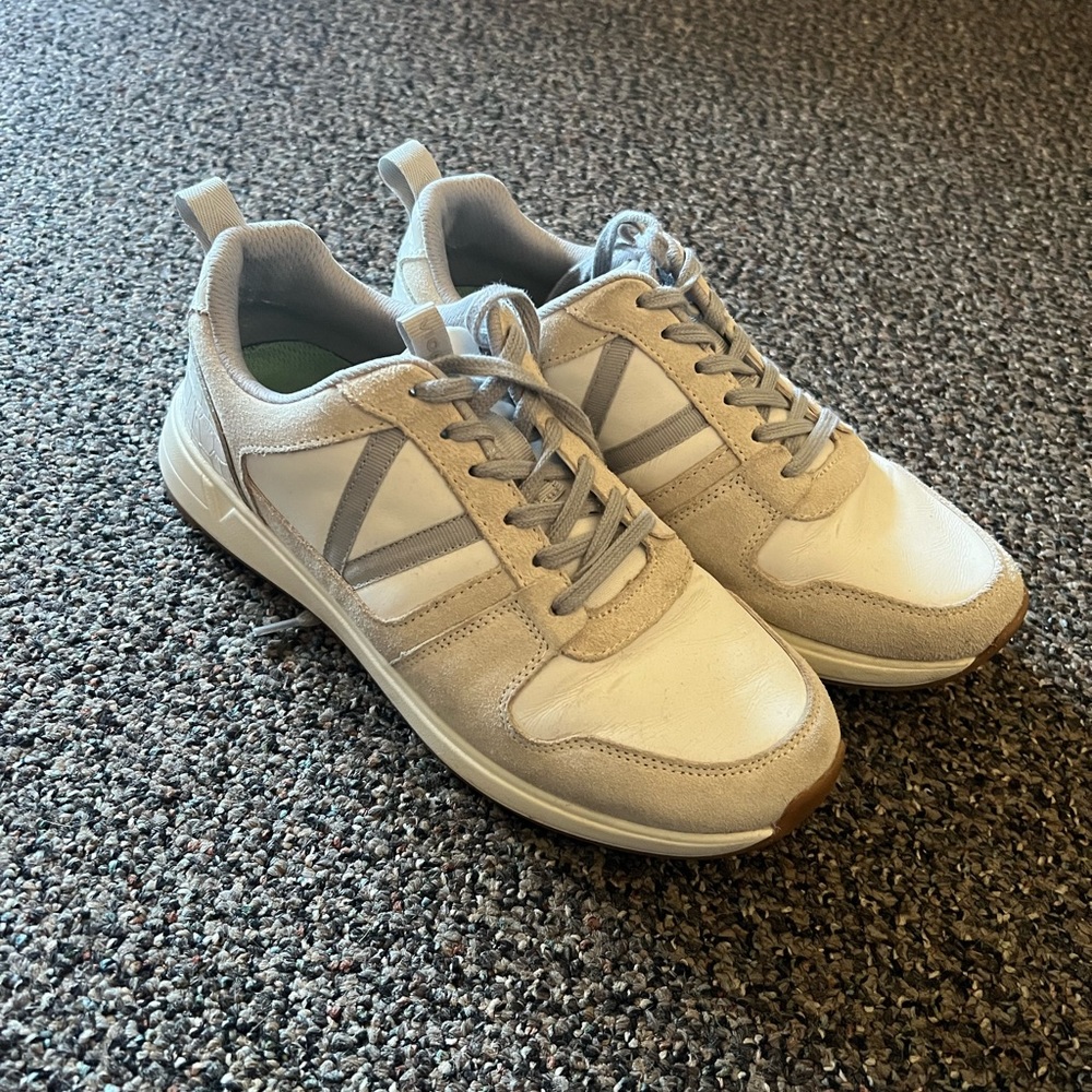 Vionic Shoes - image 1